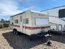 Prowler camper 23’