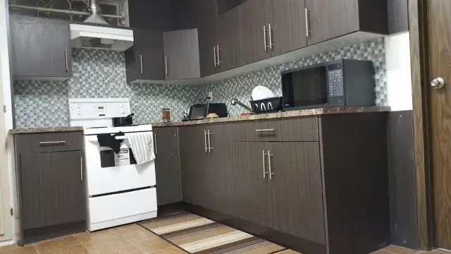 Room for rent near Univ of Calgary, SAIT and Downtown