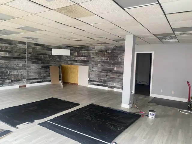 former Barber shop/ head shop or cannabis