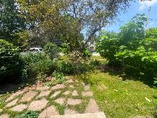 Charming Stone Character Home for Rent — Oakville | Short-Term - Photo 14
