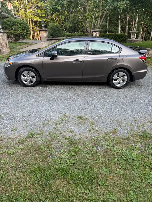 Selling my 2013 Honda civic