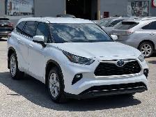 TOYOTA HIGHLANDER 2,5 HYBRID LE 2022, 8 SEATS, AWD - Photo 3