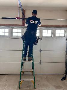 Emergency Garage Door Repair Strathroy - Same-day (519) 933-3384 - Photo 2