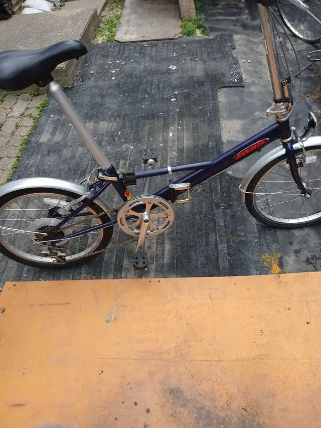 Avenir  folding bike