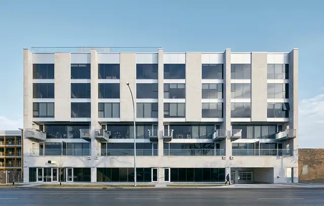 Centrally Located Modern Suite, Loaded with Features!