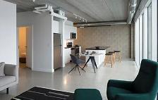 Centrally Located Modern Suite, Loaded with Features! - Photo 9