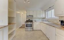 32 Lang Cres. - 3 Bedroom  Detached House - Photo 3