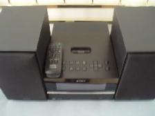 SONY COMPACT STEREO SYSTEM - LIKE NEW - Photo 4