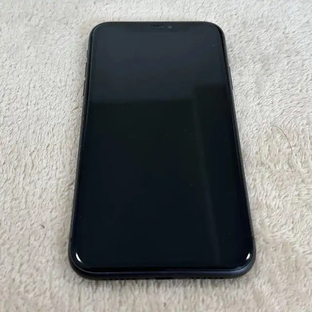 iPhone 11 - 64GB - $200