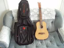 CHILD'S ACOUSTIC GUITAR WITH CASE