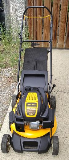 CUB CADET READ BAG GAS LAWNMOWER - Photo 3
