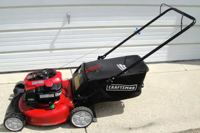 CRAFTSMAN 6.75 HP REAR BAG LAWNMOWER