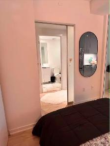 Room for Rent in Downtown Toronto Condo - Photo 2