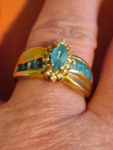 Vintage 14k Gold and diamond aquamarine ring - Photo 2