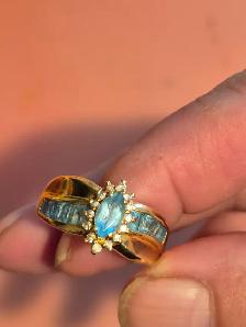 Vintage 14k Gold and diamond aquamarine ring - Photo 5