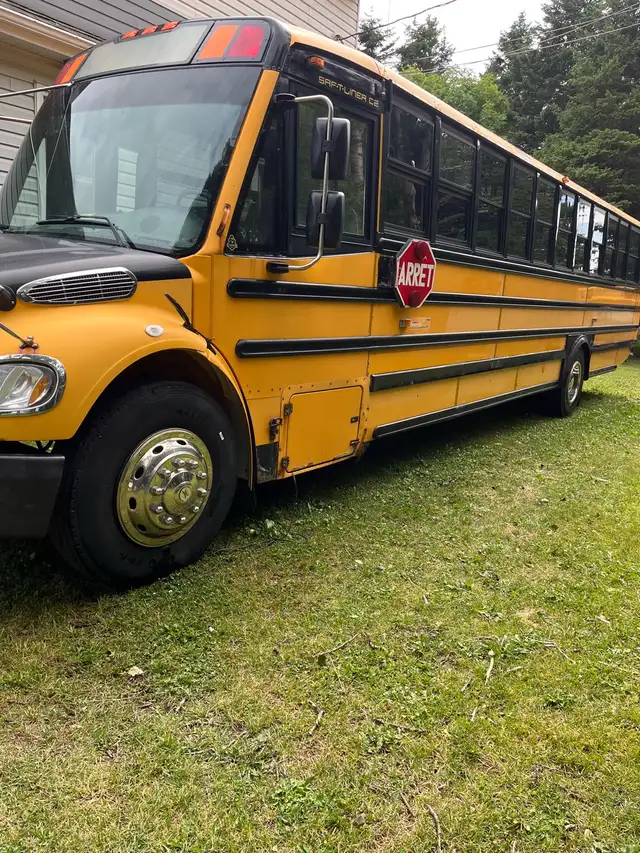 Autobus Freight liner C2 2012