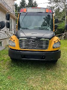 Autobus Freight liner C2 2012 - Photo 2