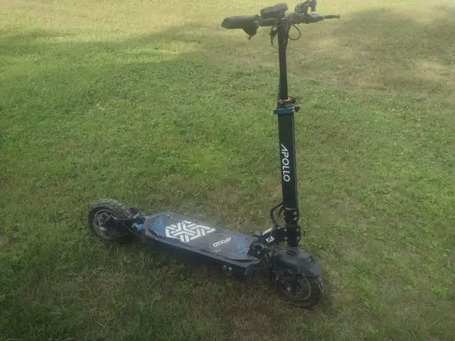 Trotinette électrique APOLLO pour bricoleur