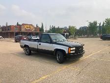 1993 gmc sierra pick up truck - Photo 2