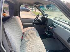 1993 gmc sierra pick up truck - Photo 7