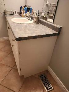 vanity - 60' with top, sink and faucet - Photo 2