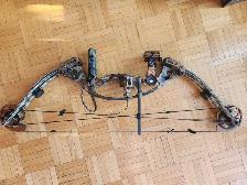 HOYT Razortec LEFT HAND