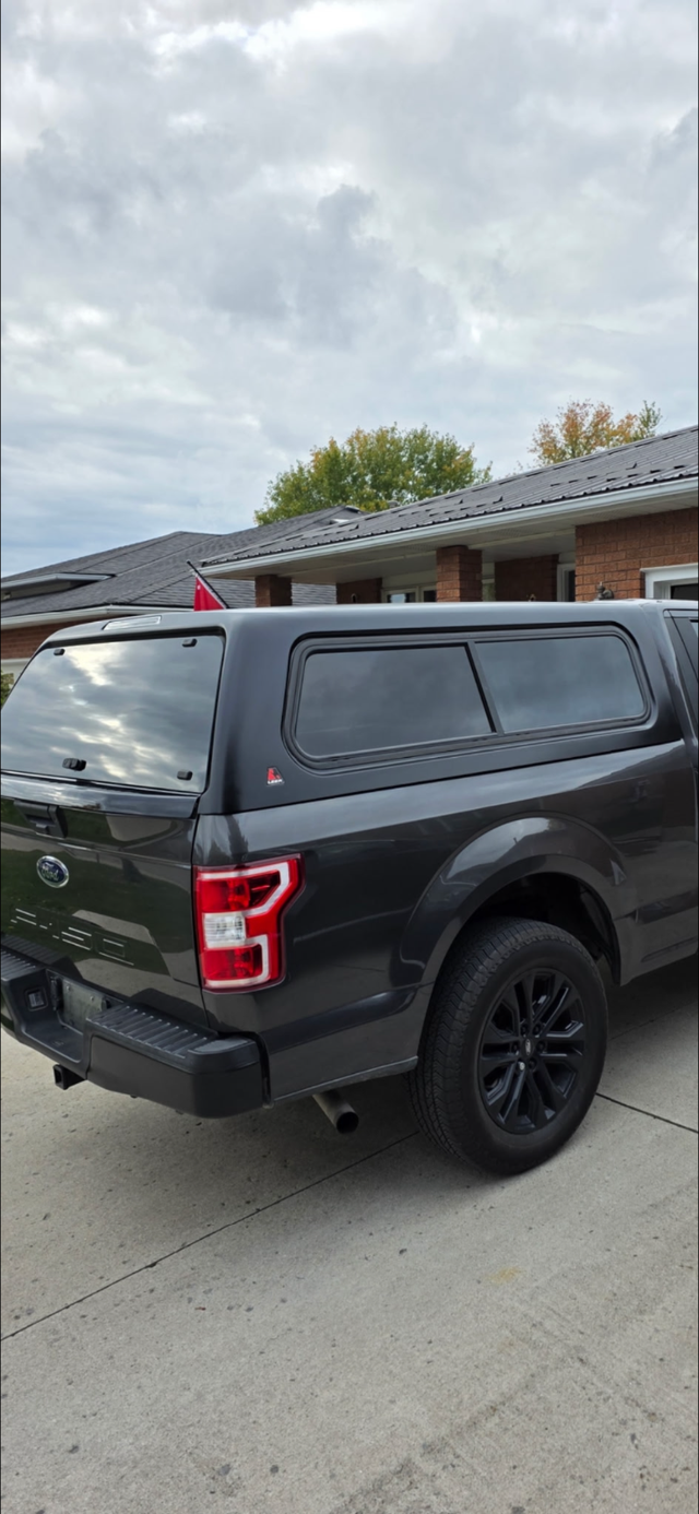 Ford Truck Cap 6.5 Ft