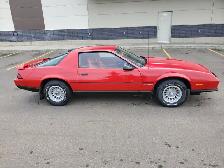 1986 Chevrolet Camaro - Photo 3