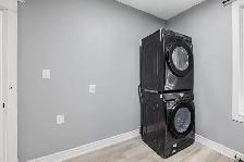 Renovated 2 Level 2nd & 3rd Floor 3 Bdrm Next To Subway! - Photo 7