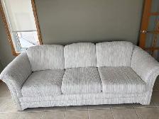 Sofa and chesterfield couches - Photo 3