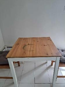 Kitchen table & 2 chairs - Photo 3