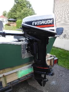 CHALOUPE 12 PIEDS ET MOTEUR EVINRUDE 6 ½ HP - Photo 8