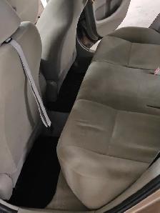 Toyota Corolla CE - Photo 6
