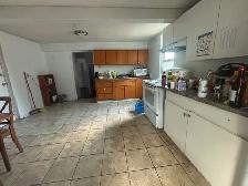 McMaster Housing:Spacious & Bright,Well-Managed & All-inclusive - Photo 7