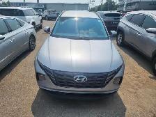 2023 Hyundai Tucson AWD 2.5L Preferred Local Trade, CPO, Rear Ca - Photo 8
