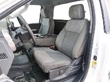 2023 Ford F150 4x4 - Regular Cab XLT - 141 WB - Photo 9