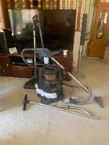 Rainbow Vacuum Cleaner - Photo 7