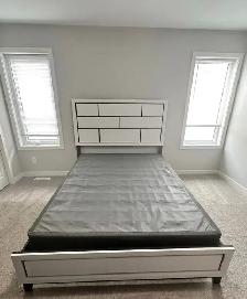 Modern Bedroom Set.