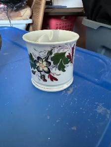 China Dishes & Antiques - Photo 5