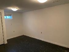 One bedroom Basement Aprtment in Aurora! - Photo 2