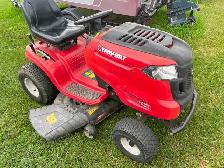 Troy built Lawn Tractor - Photo 2