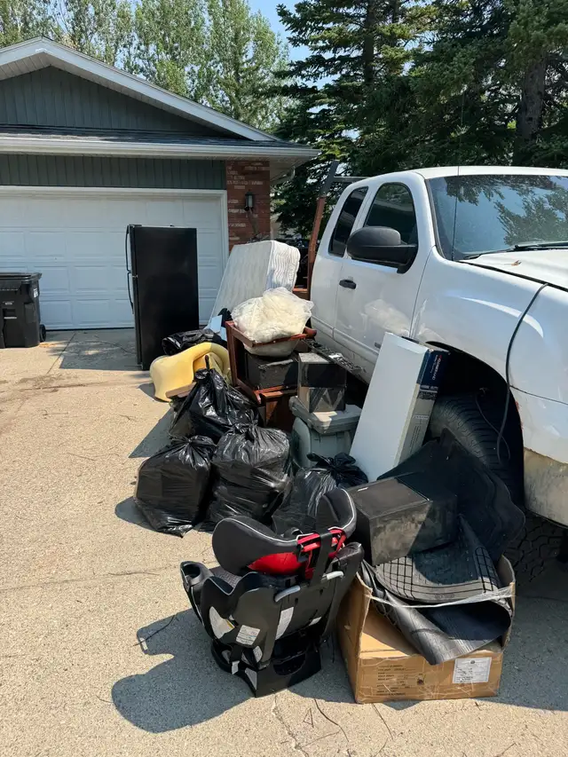 JUNK REMOVAL SERVICE