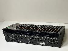 Tascam MM-1 20-Ch Keyboard Mixer – Working, No Adapter - Photo 2