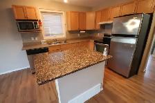 Beautiful Magrath Community Duplex for rent. $1900/m - Photo 2