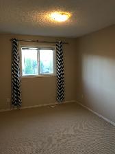 Beautiful Magrath Community Duplex for rent. $1900/m - Photo 4