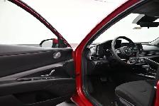 2022 Hyundai Elantra Essential Heated Seats, Apple/Android, Back - Photo 16