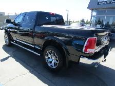 2017 Ram 1500 4WD Crew Cab 5.7 Hemi|Loaded|Leather|B. Camera - Photo 7