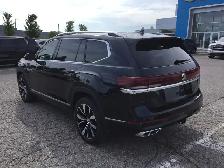 2024 Volkswagen Atlas - Photo 3