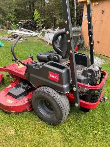 2015 Titan commercial lawn tractor - Photo 2