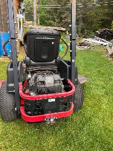 2015 Titan commercial lawn tractor - Photo 3